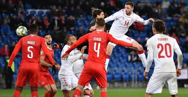 西班牙击败瑞典，实现两连胜晋级四强