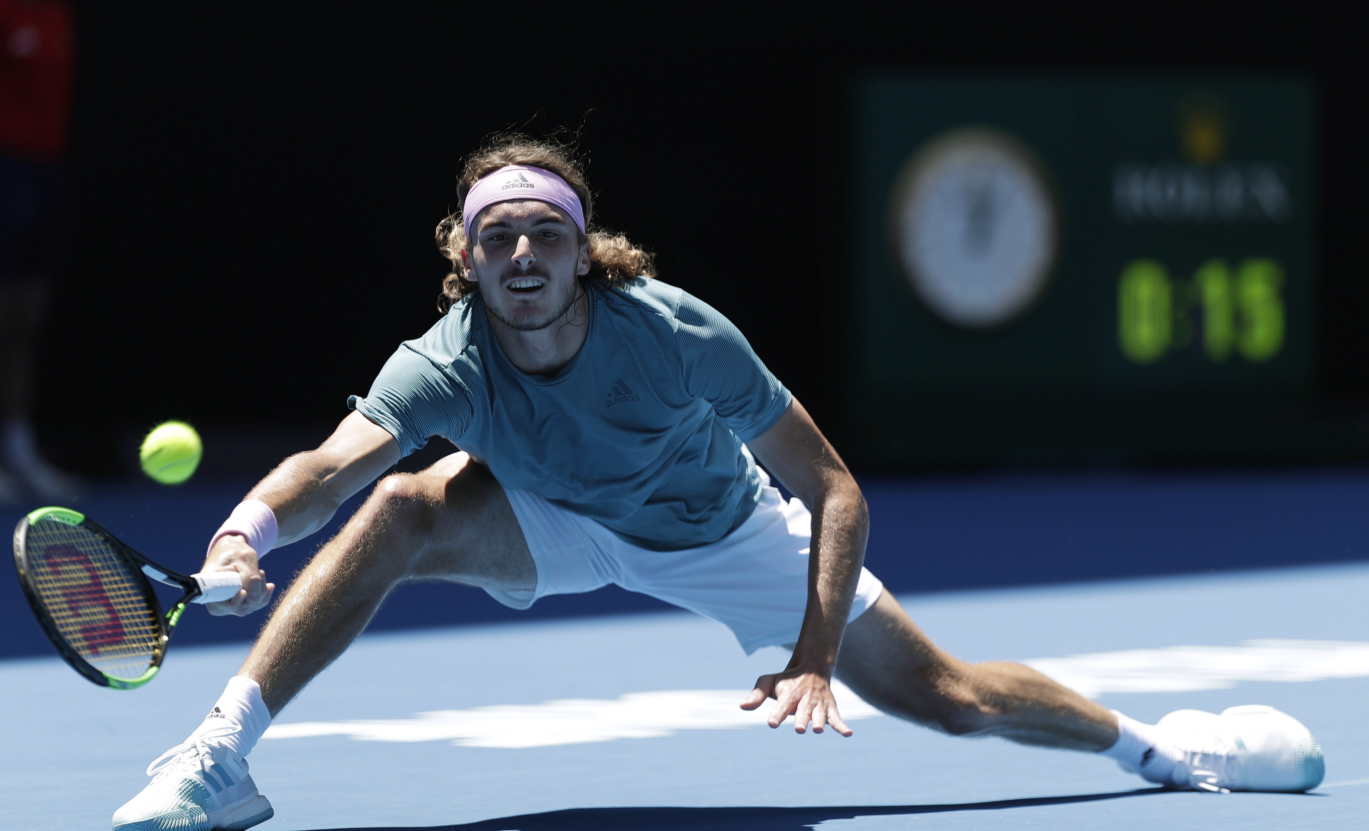 澳网翻盘联合杯,西西帕斯刷新纪录 澳网翻盘联合杯,西西帕斯刷新纪录