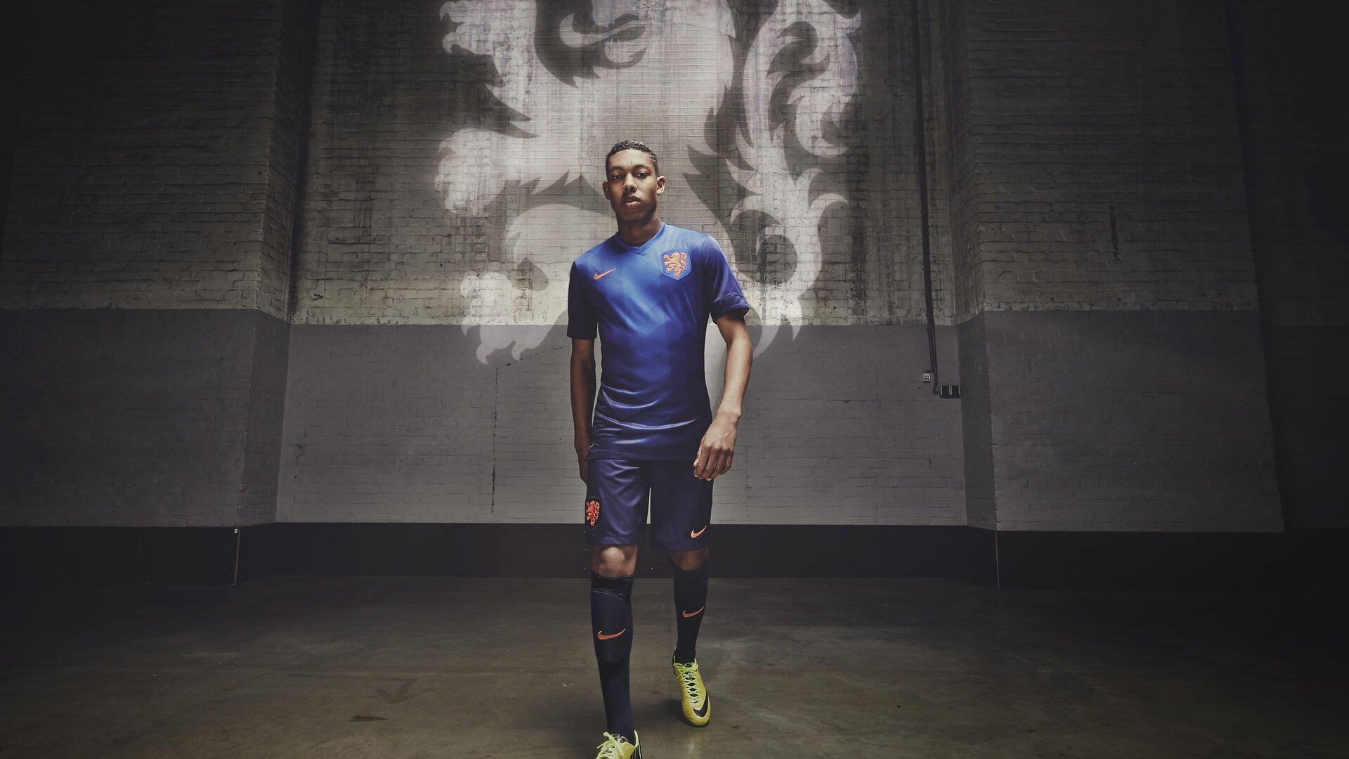 西甲国家德比之夜，拉什福德成为全场焦点