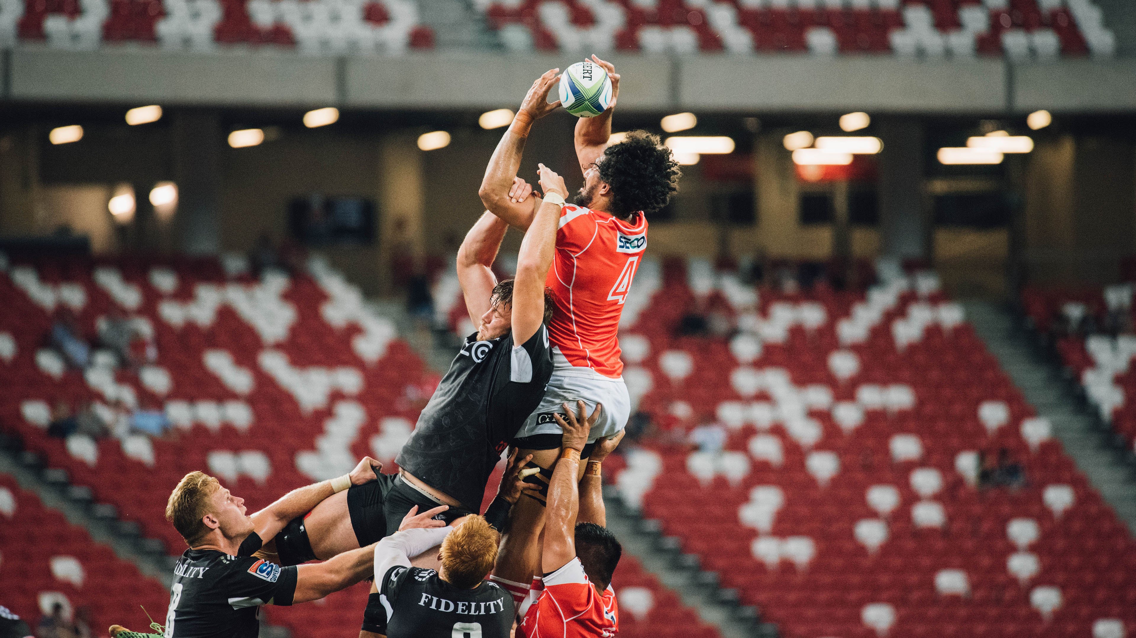 津门铁血鏖战国王，布克神兵天降点燃赛场